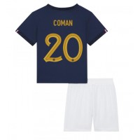 Camiseta Francia Kingsley Coman #20 Primera Equipación Replica Mundial 2022 para niños mangas cortas (+ Pantalones cortos)